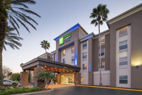 Holiday Inn Express & Suites Orlando International Airport an IHG Hotel - image 3