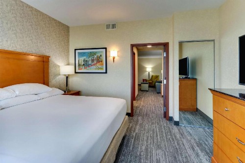 Drury Inn & Suites Orlando near Universal Orlando Resort - image 15