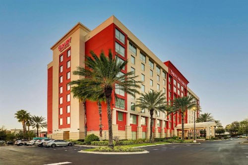 Drury Inn & Suites Orlando near Universal Orlando Resort - image 2