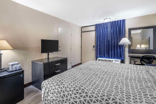 Econo Lodge International Drive - image 16