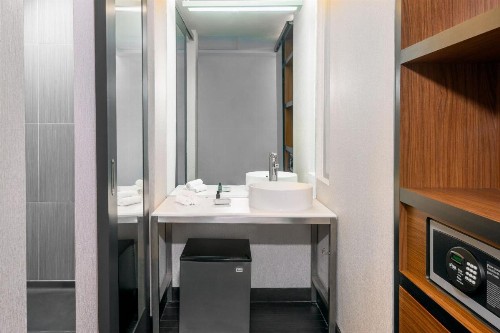 Aloft Orlando Downtown - image 16