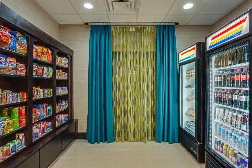 Holiday Inn Express Hotel & Suites Orlando East-UCF Area an IHG Hotel - image 18