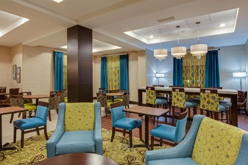 Holiday Inn Express Hotel & Suites Orlando East-UCF Area an IHG Hotel - image 23