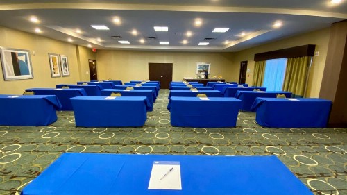 Holiday Inn Express Hotel & Suites Orlando East-UCF Area an IHG Hotel - image 35
