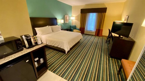 Holiday Inn Express Hotel & Suites Orlando East-UCF Area an IHG Hotel - image 37
