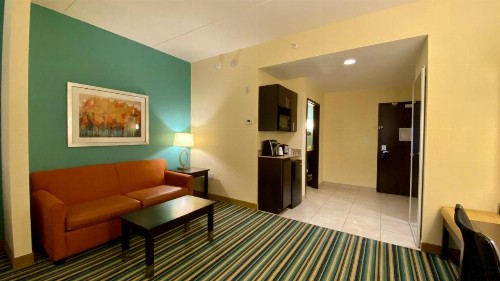 Holiday Inn Express Hotel & Suites Orlando East-UCF Area an IHG Hotel - image 42