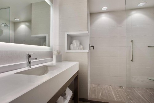 Courtyard by Marriott Orlando South/Grande Lakes Area - image 24
