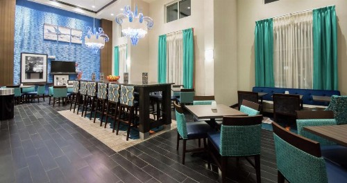 Hampton Inn & Suites Orlando near SeaWorld - image 23
