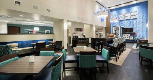Hampton Inn & Suites Orlando near SeaWorld - image 6
