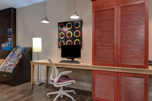 Home2 Suites by Hilton Orlando International Drive South - image 11