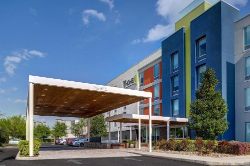 Home2 Suites by Hilton Orlando International Drive South - image 7