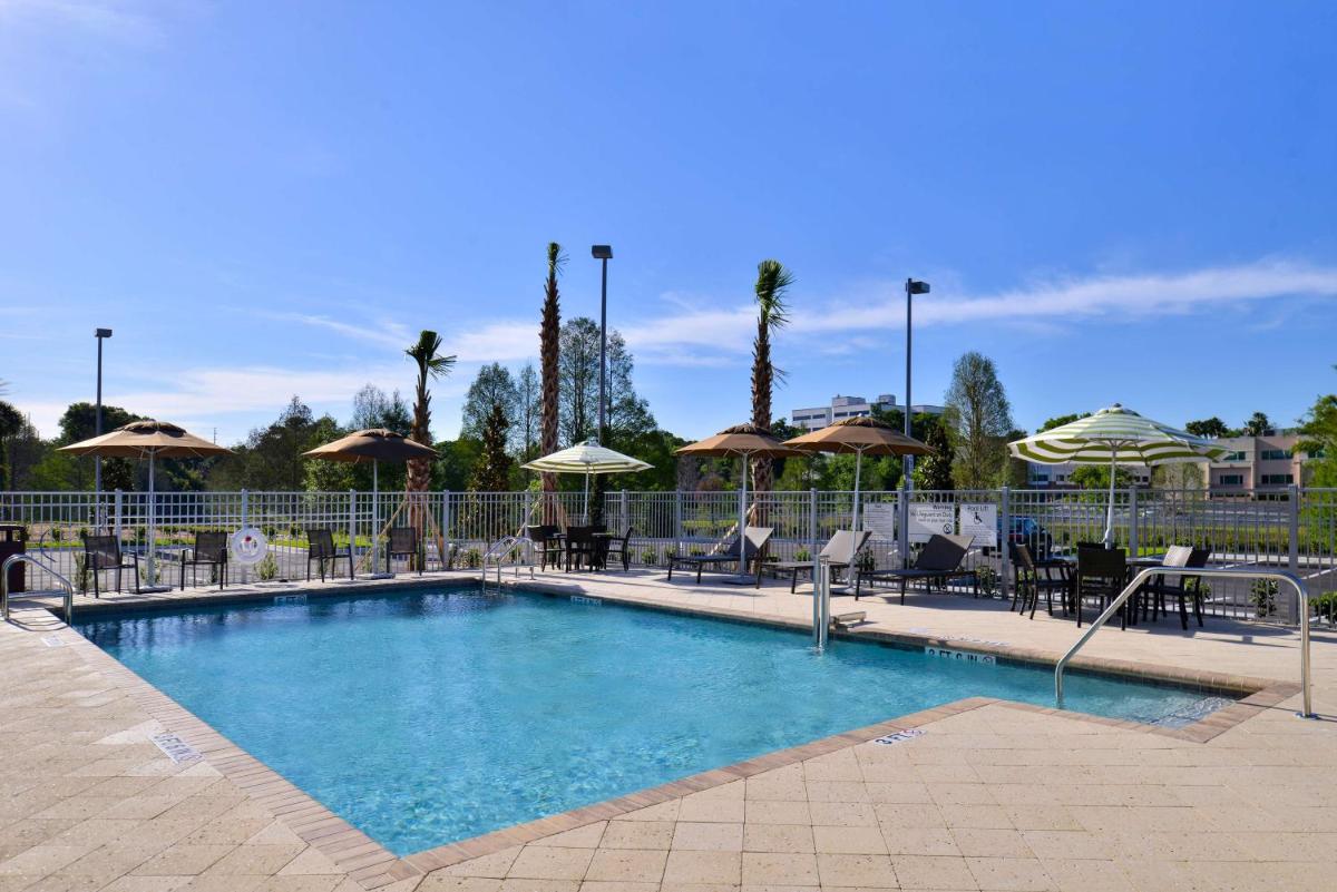 Hampton Inn & Suites Orlando/Downtown South - Medical Center - image 4