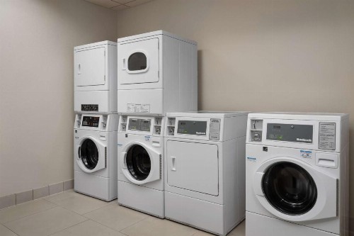 Hampton Inn & Suites Orlando/Downtown South - Medical Center - image 42