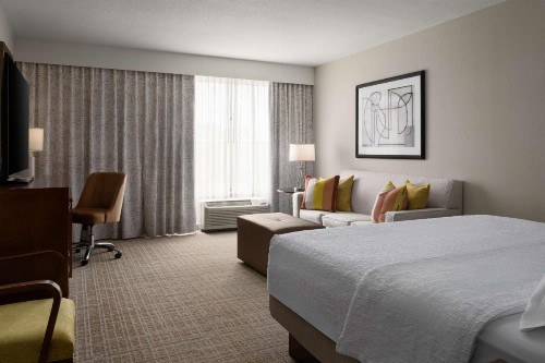 Hampton Inn & Suites Orlando/Downtown South - Medical Center - image 46