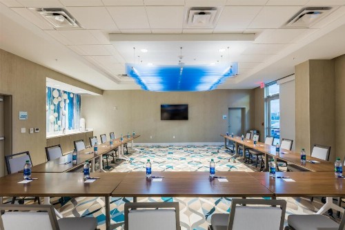 Holiday Inn Express & Suites - Orlando At Seaworld an IHG Hotel - image 41