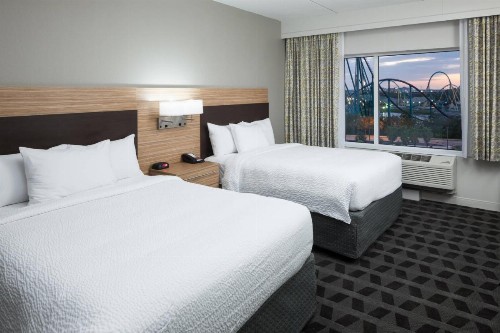 TownePlace Suites by Marriott Orlando at SeaWorld - image 3