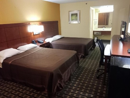 Budget Inn Of Orlando - image 6