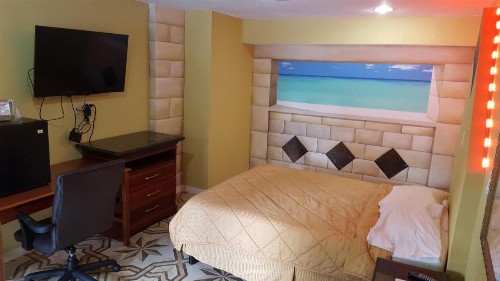 Budget Motel - image 6