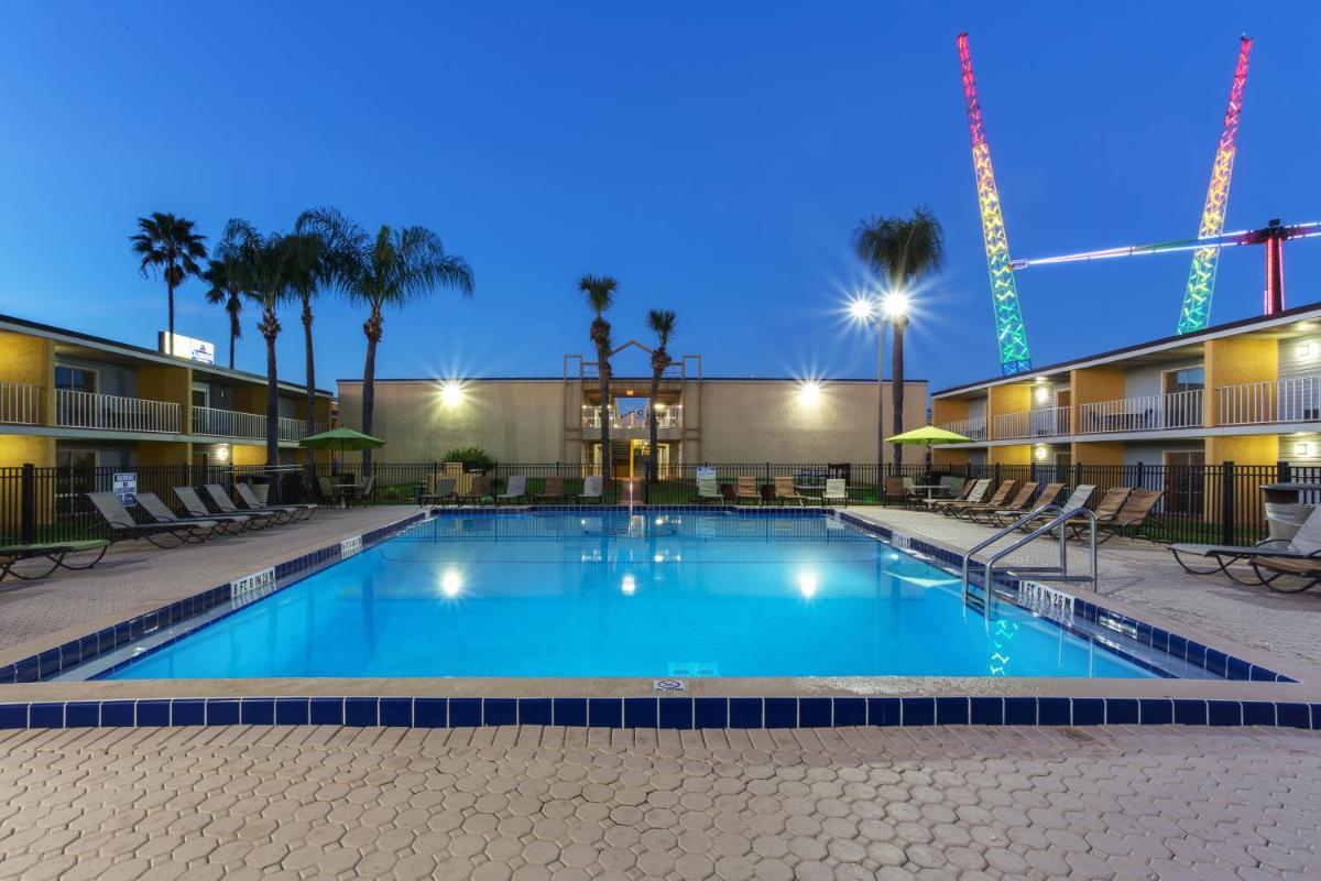 Celebration Suites 2 Bedroom Condo - image 3
