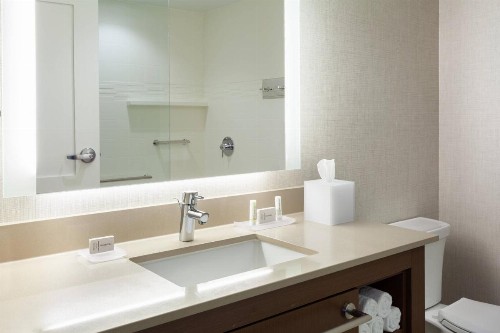 Residence Inn by Marriott Orlando at Millenia - image 22