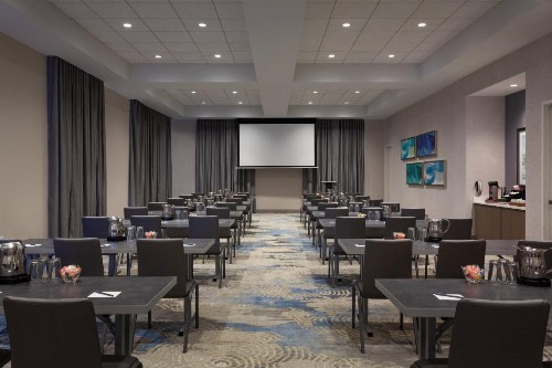 Residence Inn by Marriott Orlando at Millenia - image 25