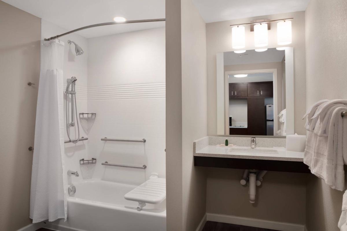 SpringHill Suites by Marriott Orlando Theme Parks/Lake Buena Vista - image 2