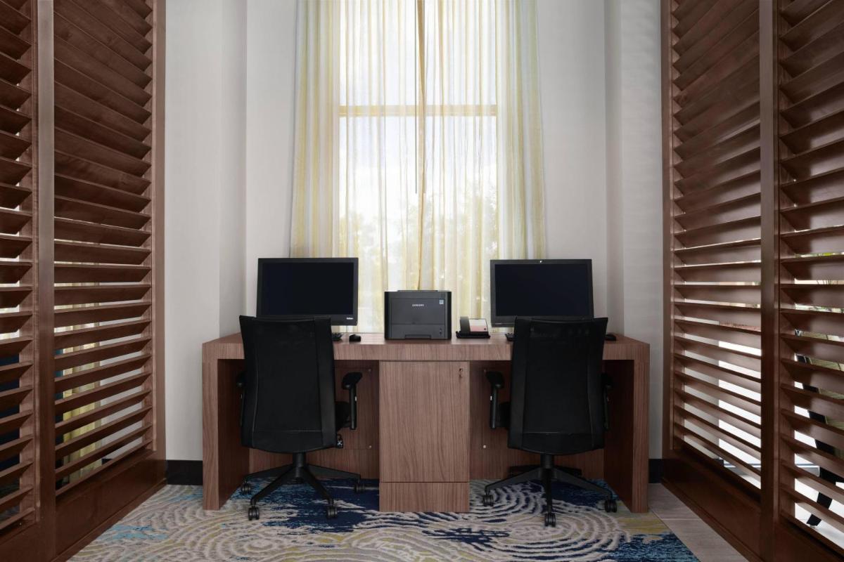 SpringHill Suites by Marriott Orlando Theme Parks/Lake Buena Vista - image 3