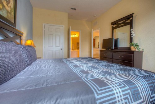 Cosy Retreat - image 12