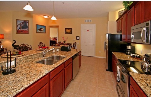 Executive 3 Bedroom Villa at Universal - image 7