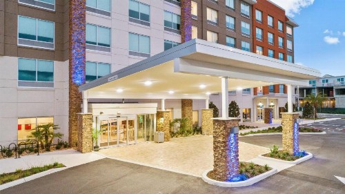 Holiday Inn Express & Suites Orlando- Lake Buena Vista an IHG Hotel - image 15