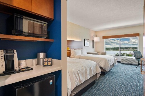 Holiday Inn Express & Suites Orlando- Lake Buena Vista an IHG Hotel - image 22
