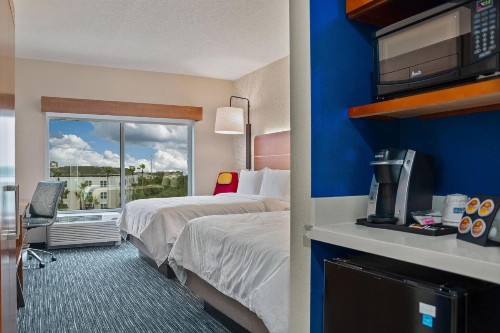 Holiday Inn Express & Suites Orlando- Lake Buena Vista an IHG Hotel - image 32