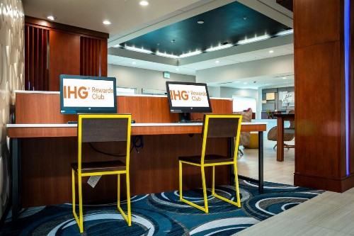 Holiday Inn Express & Suites Orlando- Lake Buena Vista an IHG Hotel - image 36