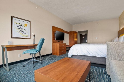 Holiday Inn Express & Suites Orlando- Lake Buena Vista an IHG Hotel - image 37