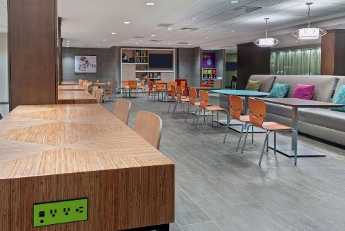 Home2 Suites By Hilton Orlando Near Universal - image 3