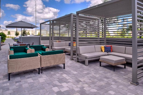 Holiday Inn & Suites Orlando International Drive South an IHG Hotel - image 7