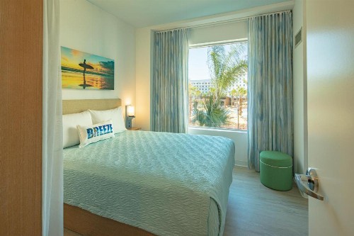 Universal’s Endless Summer Resort – Dockside Inn and Suites - image 17