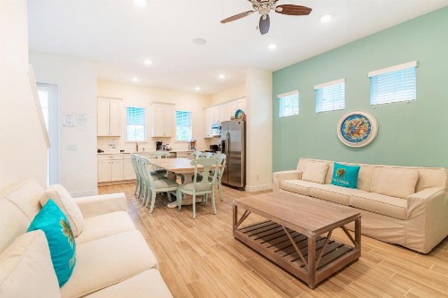 Beautiful Cottage near Disney with Hotel Amenities at Margaritaville 3050KL - image 12
