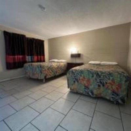 OYO Hotel Orlando Park Central Millenia - image 16