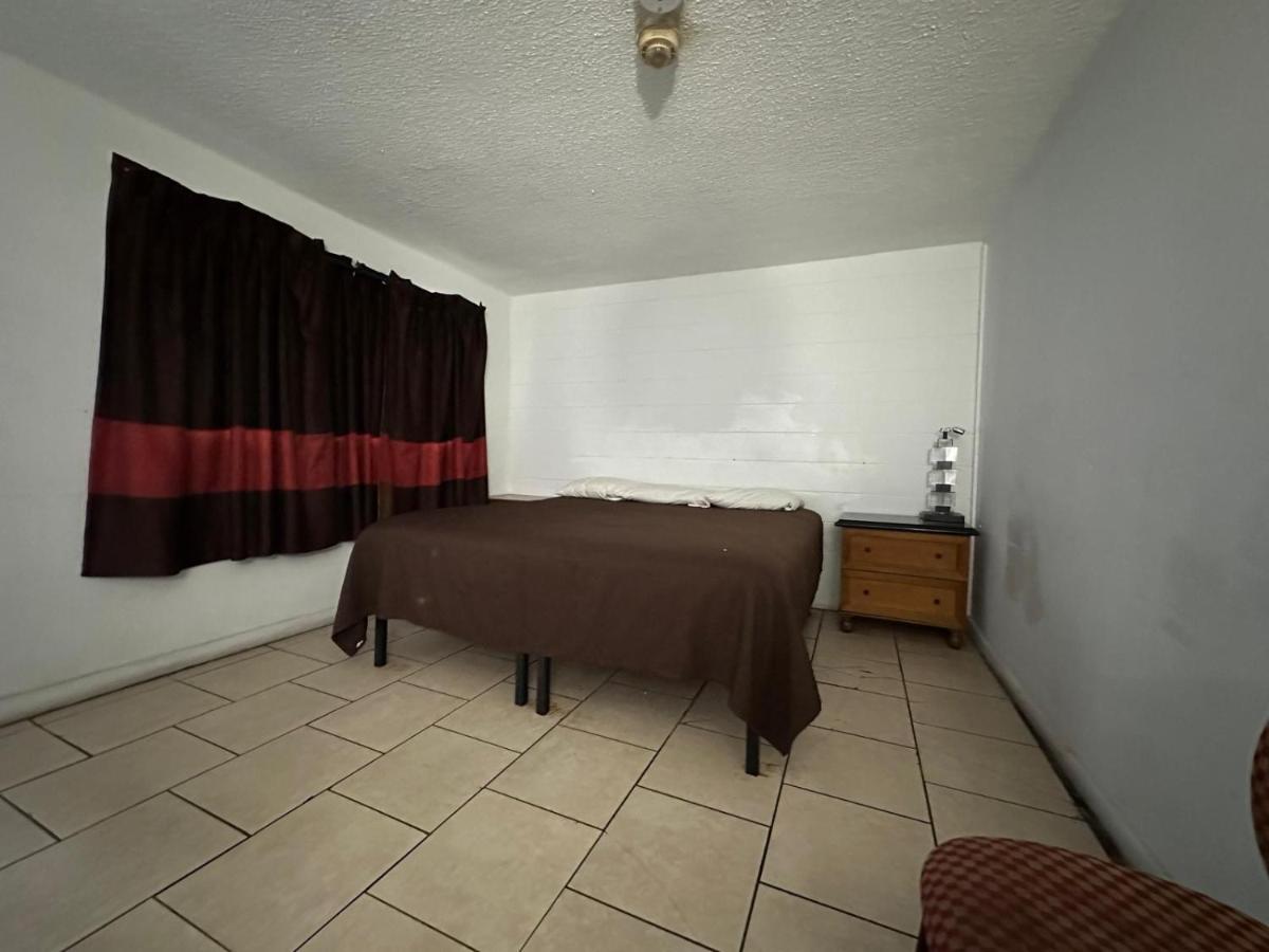 OYO Hotel Orlando Park Central Millenia - image 5