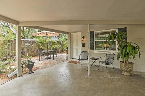 Elegant College Park Cottage with Patio and Gas Grill! - image 10