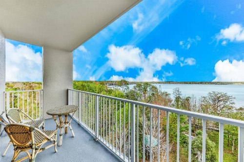 Enchantment at Blue Heron - image 4