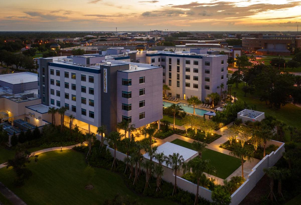 The Celeste Hotel Orlando a Tribute Portfolio Hotel - image 3