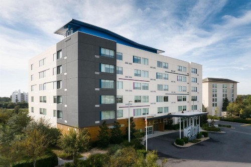 Aloft Orlando Lake Buena Vista - image 17