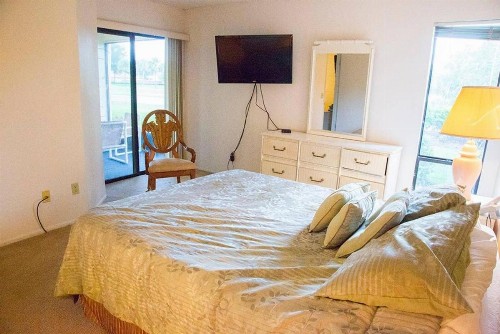 Clubview Country Club Condo - image 10