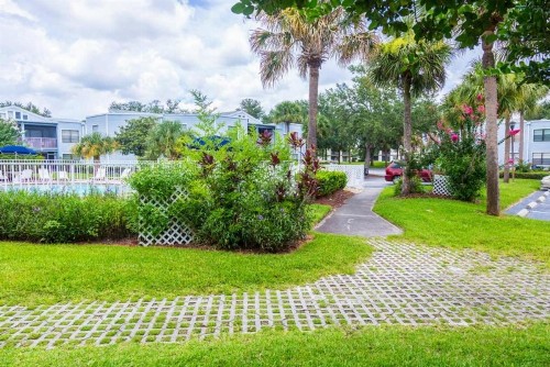 Gated Country Club Condominium - image 12