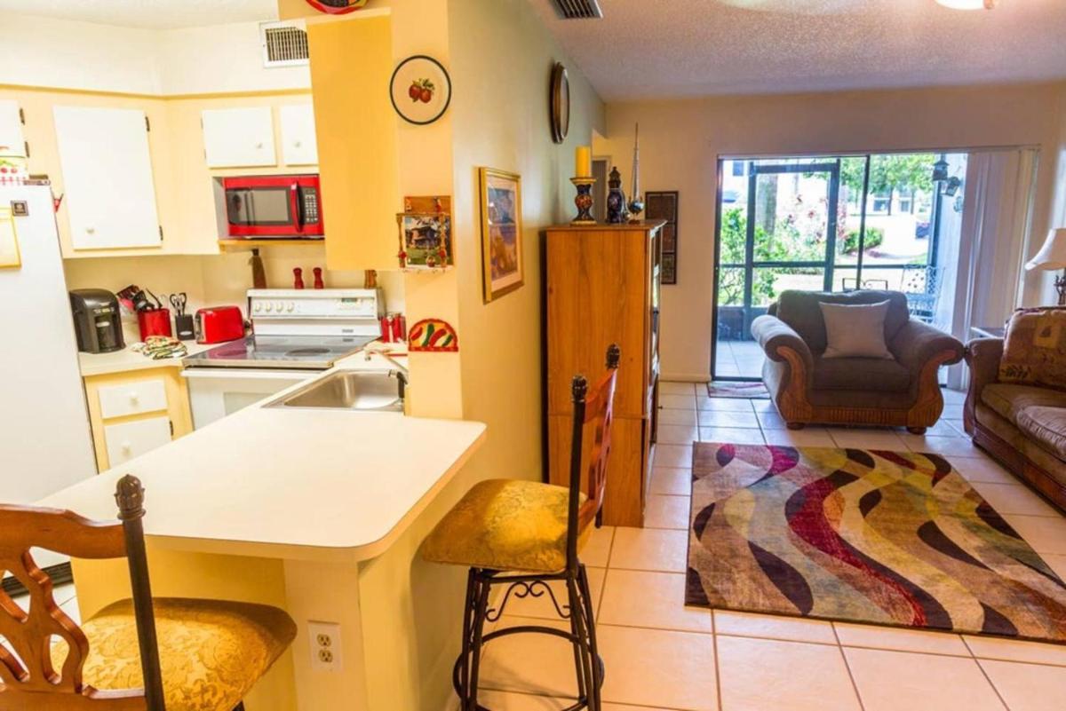 Gated Country Club Condominium - image 3