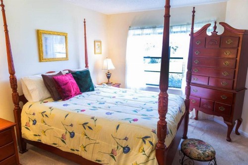Gated Country Club Condominium - image 5