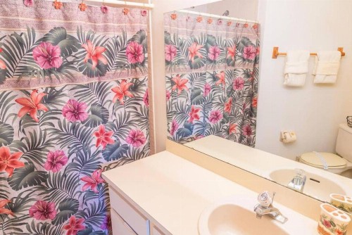 Gated Country Club Condominium - image 7