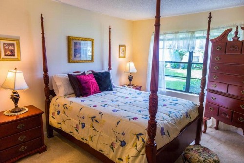 Gated Country Club Condominium - image 9